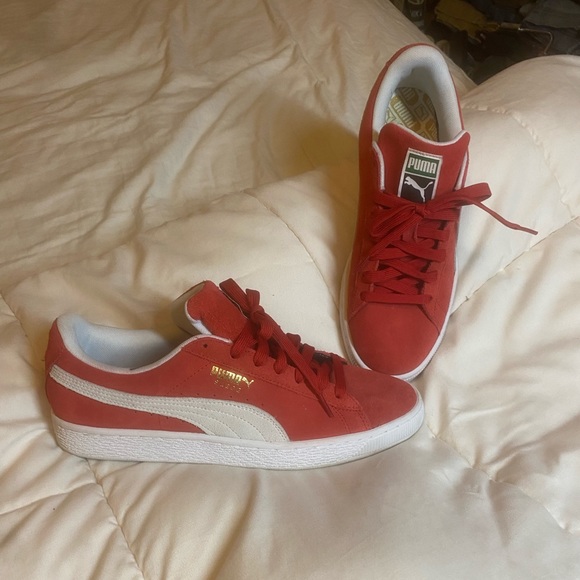 Men’s Puma Suede size 10 - Picture 2 of 4